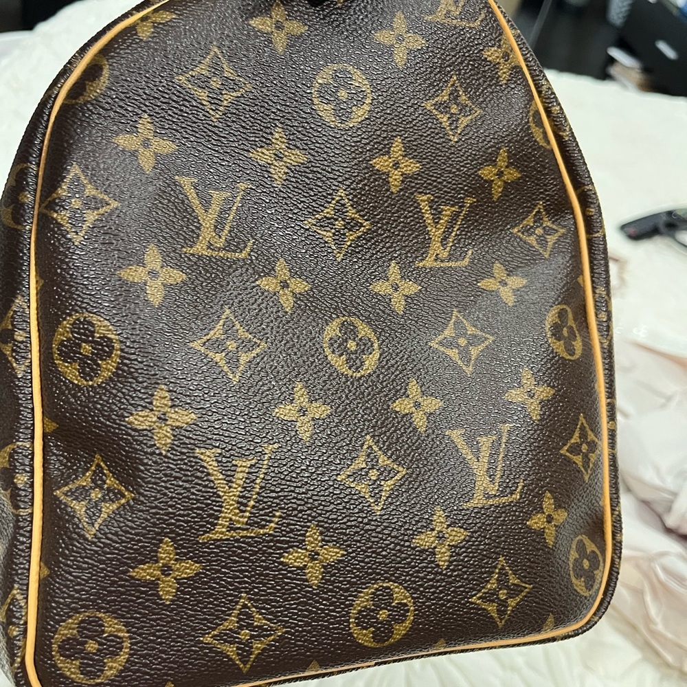 Louis Vuitton Monogram Speedy 40 Handbag in Brown - Picture 6 of 17